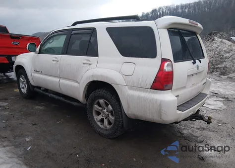 2007 Toyota 4Runner Sport V8 z USA, uszkodzony, nr VIN JTEBT14R170065623